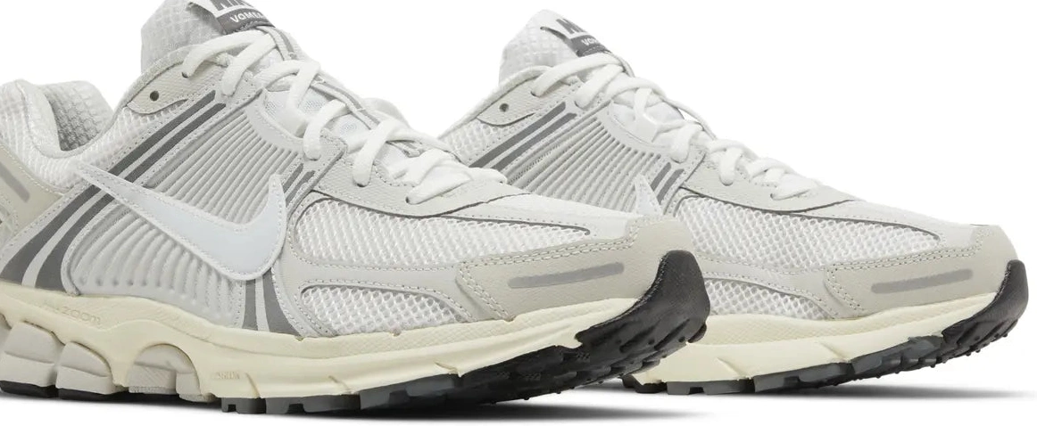 5 Tint Vomero Zoom Nike Platinum 0824